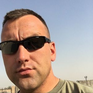 Meet your Posher, Travis